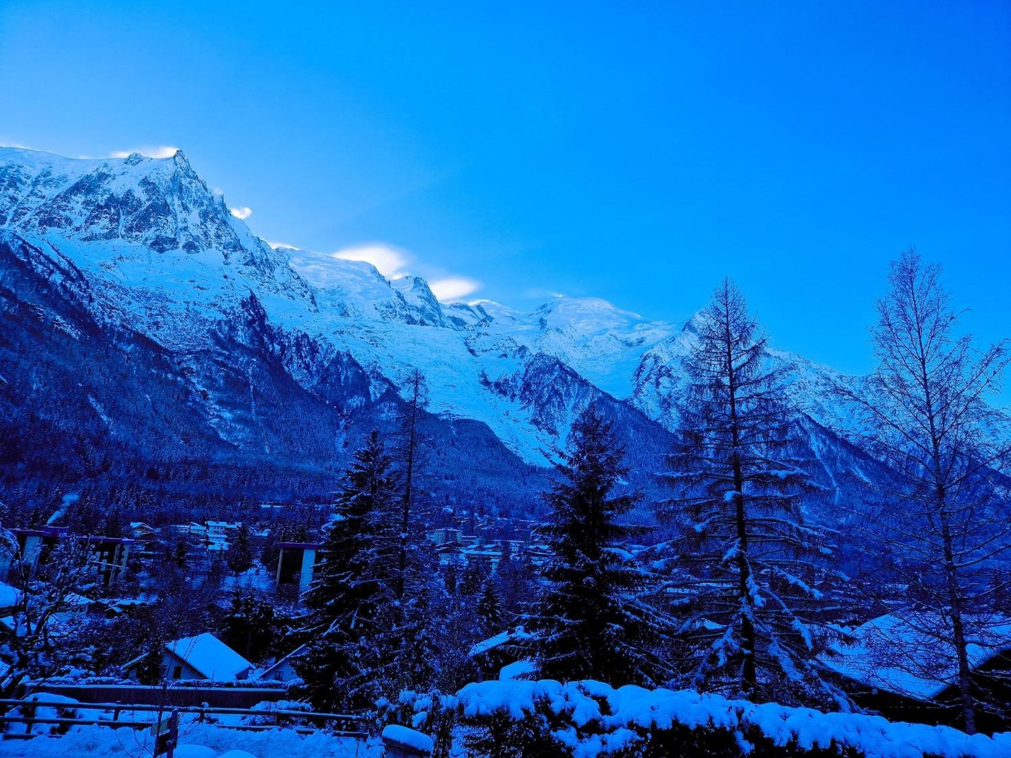 "Chalet Bobo" Cosy & Magnifique Vue Chx Sud 霞慕尼 外观 照片