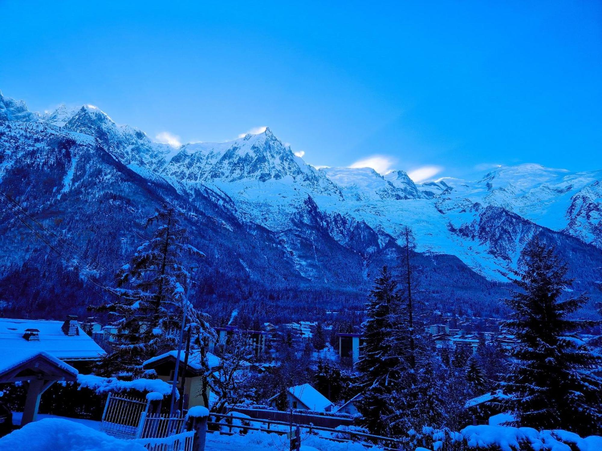 "Chalet Bobo" Cosy & Magnifique Vue Chx Sud 霞慕尼 外观 照片